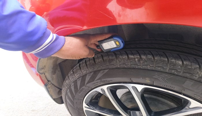 2019 Maruti Swift ZXI PLUS AMT, Petrol, Automatic, 69,765 km, tyre