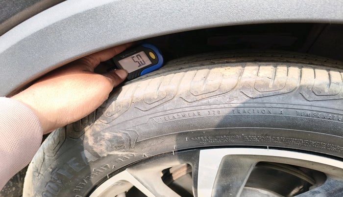 2023 MG ASTOR SAVVY 1.3 TURBO AT S RED, Petrol, Automatic, 17,372 km, tyre