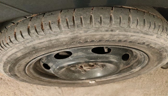 2015 Tata Zest XMS PETROL, Petrol, Manual, 80,014 km, tyre