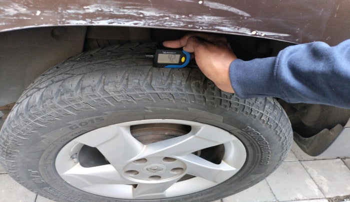 2012 Renault Duster 110 PS RXL DIESEL, Diesel, Manual, 1,11,352 km, tyre