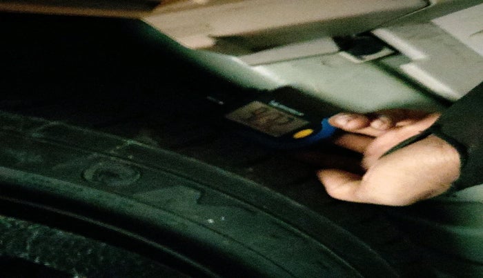 2020 Mahindra XUV300 W8 (O) 1.5 DIESEL AMT, Diesel, Automatic, 35,948 km, tyre