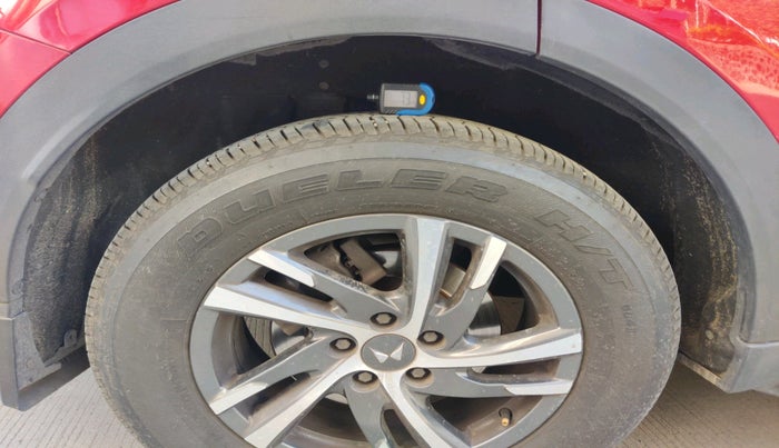 2021 Mahindra XUV700 AX 5 P MT 5 STR, Petrol, Manual, 82,971 km, tyre