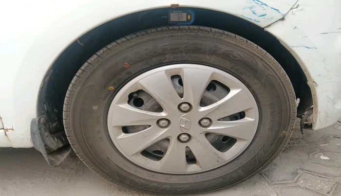 2010 Hyundai i10 MAGNA 1.2, Petrol, Manual, 64,793 km, tyre