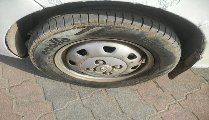 2012 Hyundai Santro Xing GL PLUS, Petrol, Manual, 78,245 km, tyre