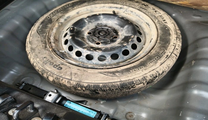 2020 Hyundai Grand i10 SPORTZ 1.2 KAPPA VTVT, Petrol, Manual, 35,611 km, tyre