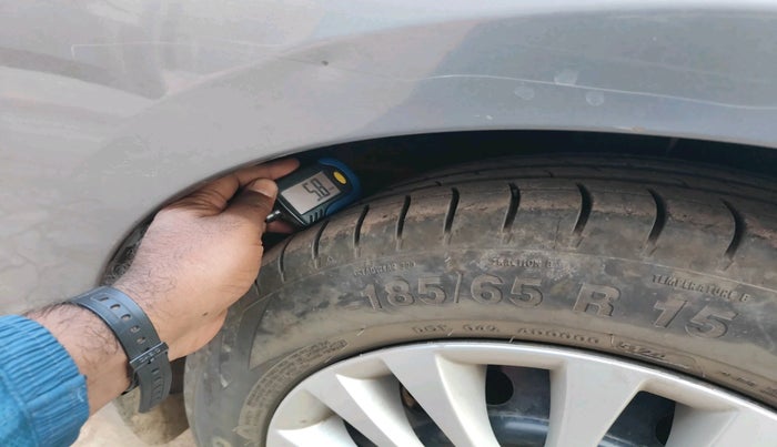 2016 Maruti Ciaz VDI+ SHVS, Diesel, Manual, 2,04,531 km, tyre