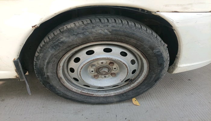 2012 Tata Indigo ECS LX CR4, Diesel, Manual, 1,62,312 km, tyre