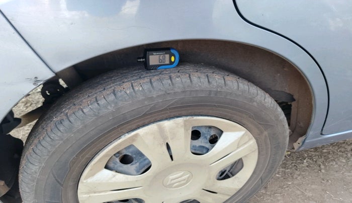 2013 Maruti Wagon R 1.0 VXI, Petrol, Manual, 96,525 km, tyre