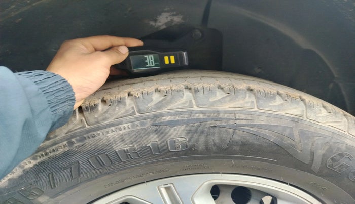 2019 Tata Harrier XM 2.0L KRYOTEC, Diesel, Manual, 45,771 km, tyre