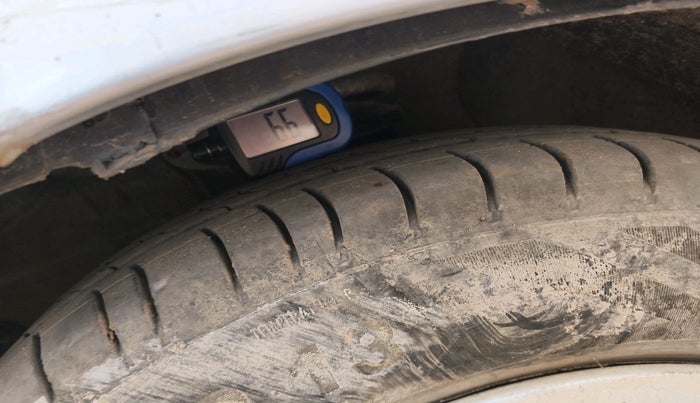 2011 Hyundai i10 ERA 1.1, Petrol, Manual, 96,442 km, tyre