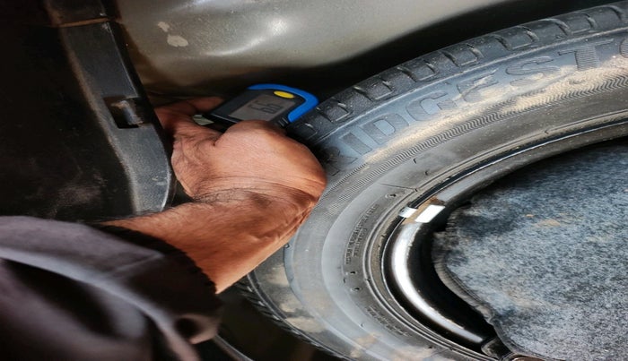 2022 Hyundai NEW I20 SPORTZ 1.2 MT, Petrol, Manual, 89,200 km, tyre