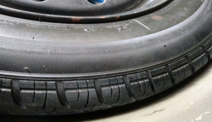 2013 Maruti Ritz VXI, Petrol, Manual, 74,910 km, tyre