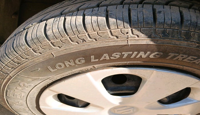 2013 Maruti Ritz VXI, Petrol, Manual, 74,910 km, tyre