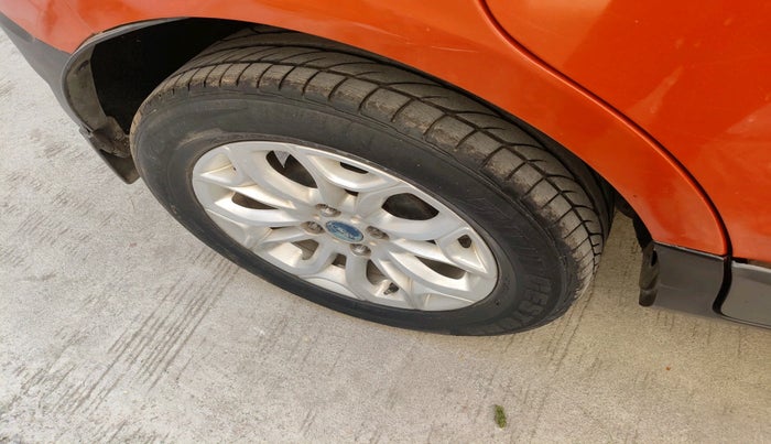 2013 Ford Ecosport TITANIUM 1.5L PETROL AT, Petrol, Automatic, 71,920 km, tyre