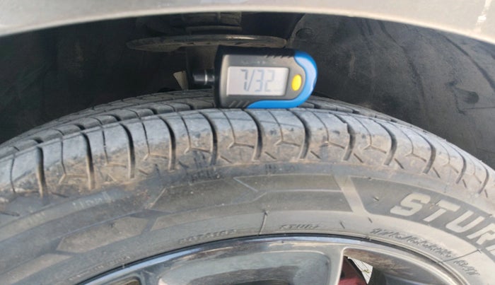 2023 Maruti Swift VXI, Petrol, Manual, 61,339 km, tyre