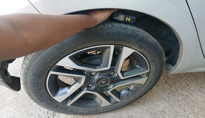 2021 Tata Tiago XZ PLUS PETROL, Petrol, Manual, 53,620 km, tyre