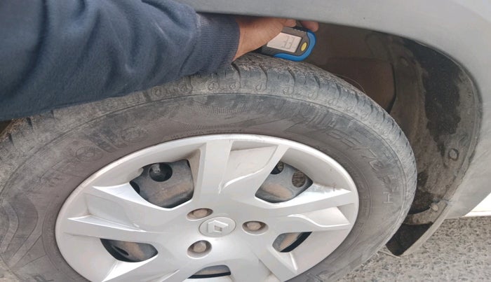 2020 Renault Kwid RXL, Petrol, Manual, 75,916 km, tyre