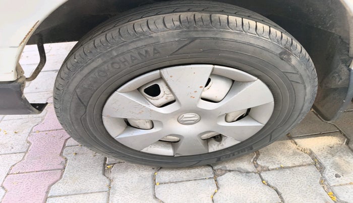 2018 Maruti Eeco 5 STR WITH A/C+HTR, Petrol, Manual, 1,03,419 km, tyre