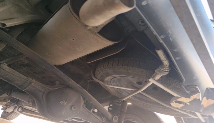 2018 Maruti Eeco 5 STR WITH A/C+HTR, Petrol, Manual, 1,03,419 km, tyre