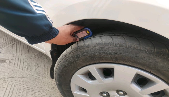 2013 Hyundai i20 MAGNA 1.2, Petrol, Manual, 56,150 km, tyre