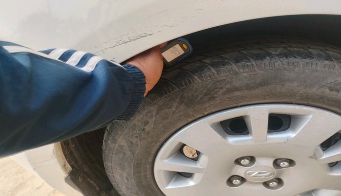 2013 Hyundai i20 MAGNA 1.2, Petrol, Manual, 56,150 km, tyre