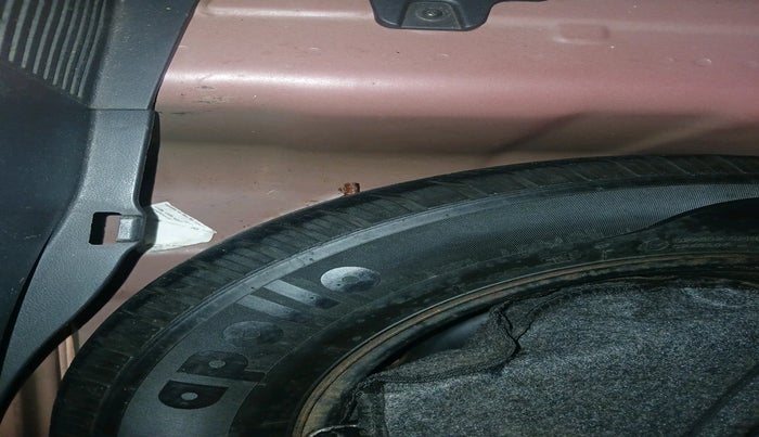 2016 Hyundai Elite i20 SPORTZ 1.2, Petrol, Manual, 28,011 km, tyre