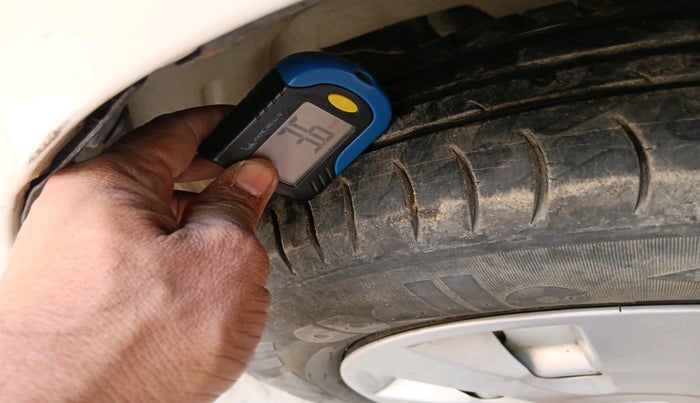 2014 Maruti Wagon R 1.0 LXI, Petrol, Manual, 88,738 km, tyre