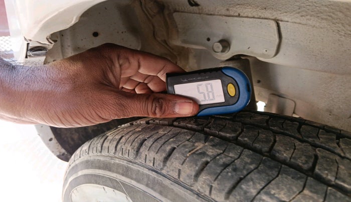 2014 Maruti Wagon R 1.0 LXI, Petrol, Manual, 88,738 km, tyre