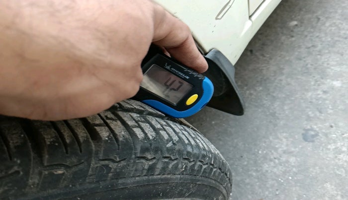 2011 Hyundai i10 ERA 1.1, Petrol, Manual, 54,582 km, tyre