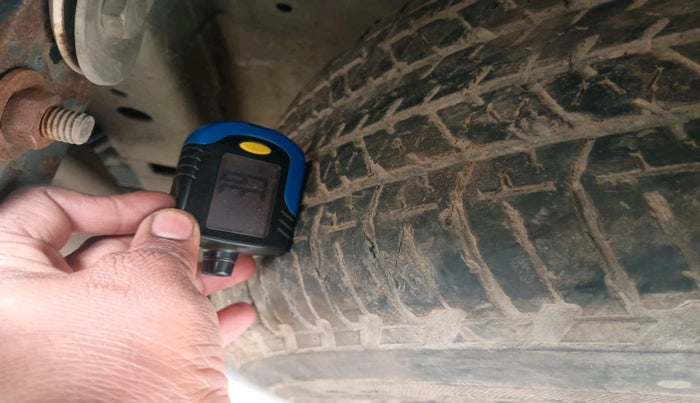 2015 Mahindra XUV500 W10, Diesel, Manual, 88,270 km, tyre