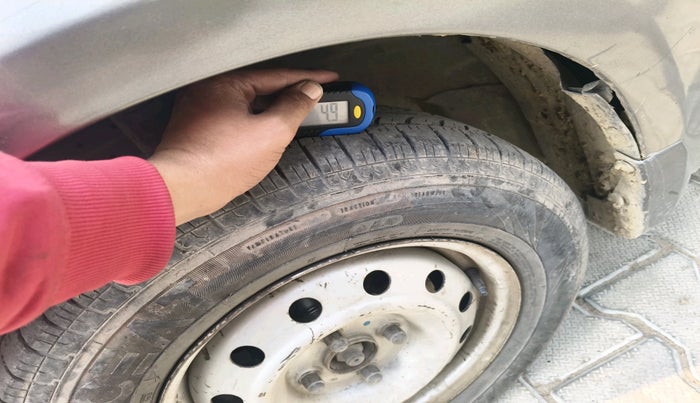 2016 Maruti Swift Dzire LDI, Diesel, Manual, 60,000 km, tyre