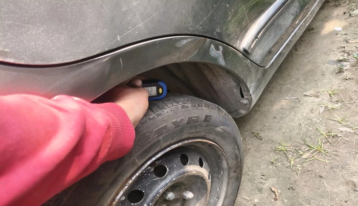 2016 Maruti Swift Dzire LDI, Diesel, Manual, 60,000 km, tyre