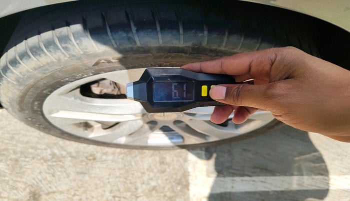 2012 Mercedes Benz E Class E 220 CDI ELEGANCE, Diesel, Automatic, 73,447 km, tyre