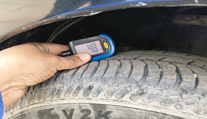 2017 Ford Ecosport TITANIUM 1.5L DIESEL, Diesel, Manual, 1,04,947 km, tyre