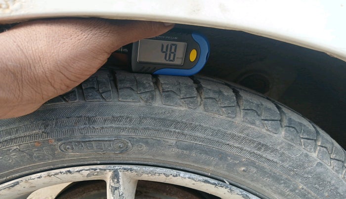 2013 Hyundai Santro Xing GL PLUS, Petrol, Manual, 90,502 km, tyre