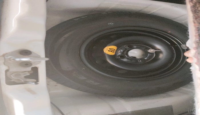 2020 Tata Tiago XT PETROL, Petrol, Manual, 24,353 km, tyre