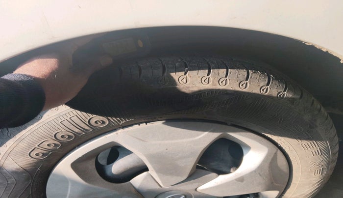 2020 Tata Tiago XT PETROL, Petrol, Manual, 24,353 km, tyre