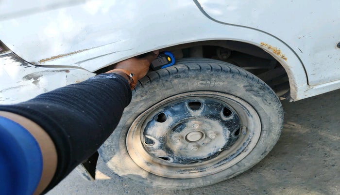 2010 Maruti Alto K10 VXI, Petrol, Manual, 1,06,208 km, tyre