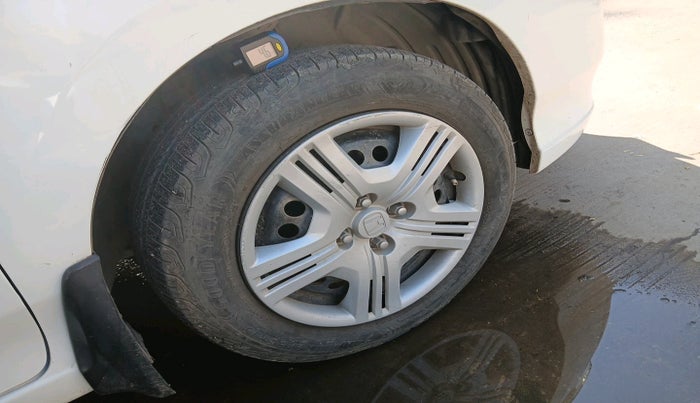 2012 Honda City 1.5L I-VTEC CORPORATE MT, Petrol, Manual, 31,157 km, tyre