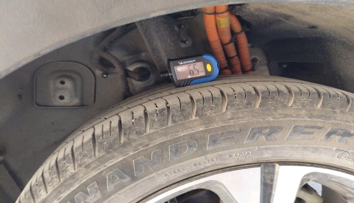 2023 Tata NEXON EV MAX XZ PLUS LUX, Electric, Automatic, 40,012 km, tyre