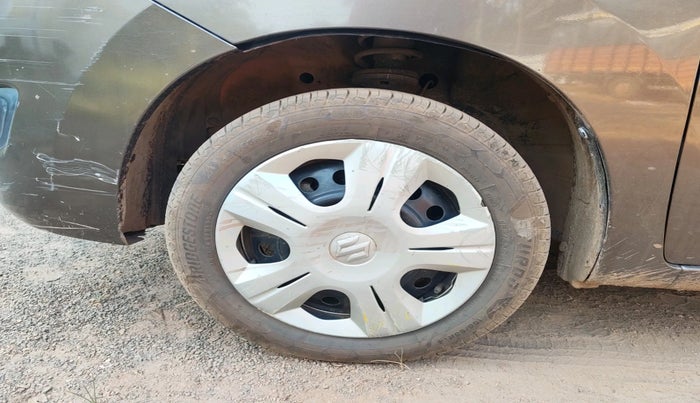 2017 Maruti Wagon R 1.0 VXI AMT, Petrol, Automatic, 23,397 km, tyre