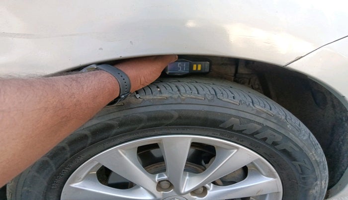 2014 Maruti Ertiga ZDI, Diesel, Manual, 1,67,550 km, tyre