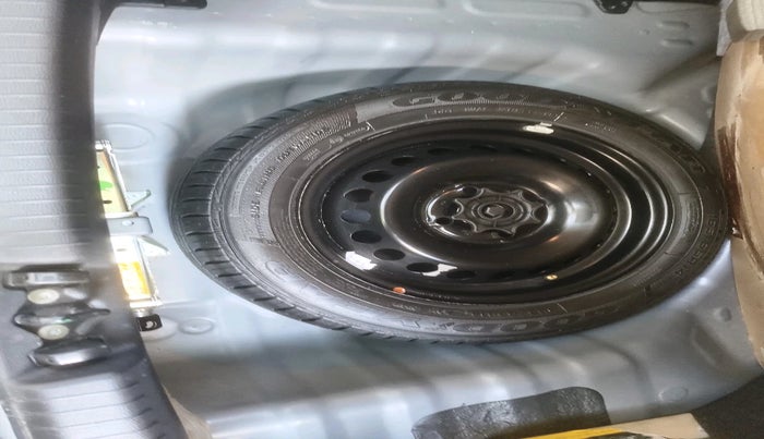 2013 Hyundai Grand i10 SPORTZ 1.2 KAPPA VTVT, Petrol, Manual, 25,792 km, tyre