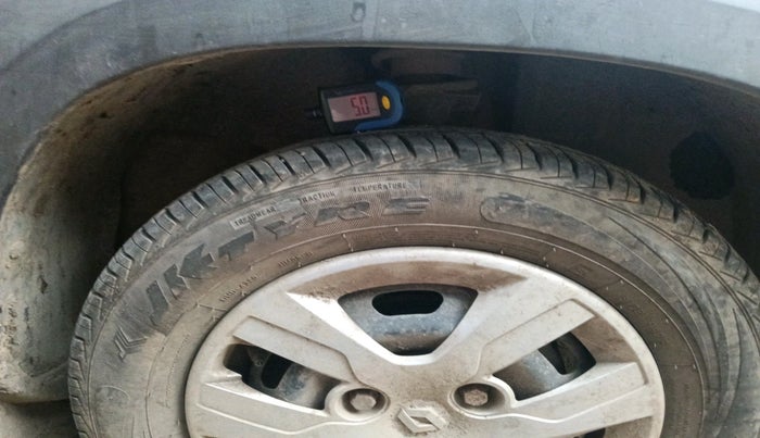 2016 Renault Kwid RXT 1.0, Petrol, Manual, 33,224 km, tyre