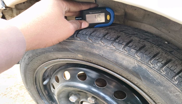 2014 Maruti Wagon R 1.0 VXI, Petrol, Manual, 63,800 km, tyre