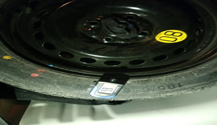 2023 Maruti Baleno ALPHA 1.2 AGS, Petrol, Automatic, 39,829 km, tyre