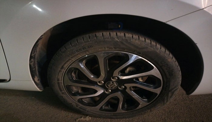 2023 Maruti Baleno ALPHA 1.2 AGS, Petrol, Automatic, 39,829 km, tyre