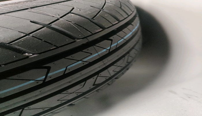 2021 Hyundai Verna SX 1.5 VTVT IVT, Petrol, Automatic, 26,670 km, tyre