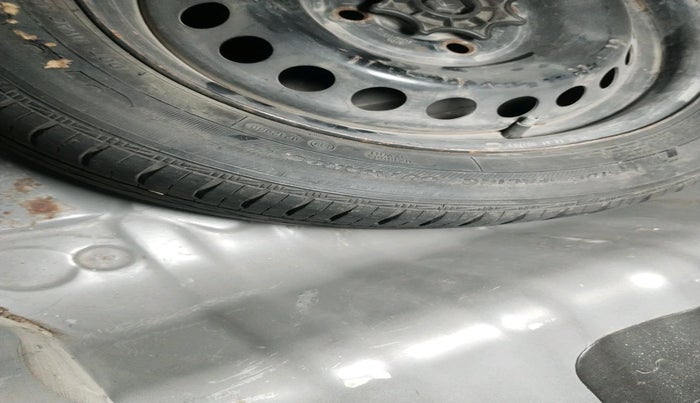 2017 Hyundai Grand i10 MAGNA 1.2 KAPPA VTVT, Petrol, Manual, 47,213 km, tyre