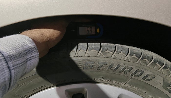 2013 Hyundai i10 SPORTZ 1.2, Petrol, Manual, 57,313 km, tyre